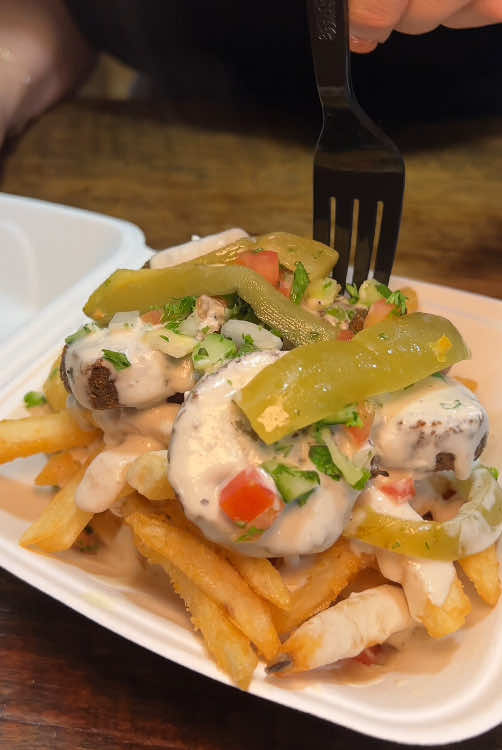 Crispy and spiced FALAFEL FRIES are a plant-based delight! 🍟🌱✨ #KAIZR #NewJersey #NJ 📍396 A George St, New Brunswick, NJ