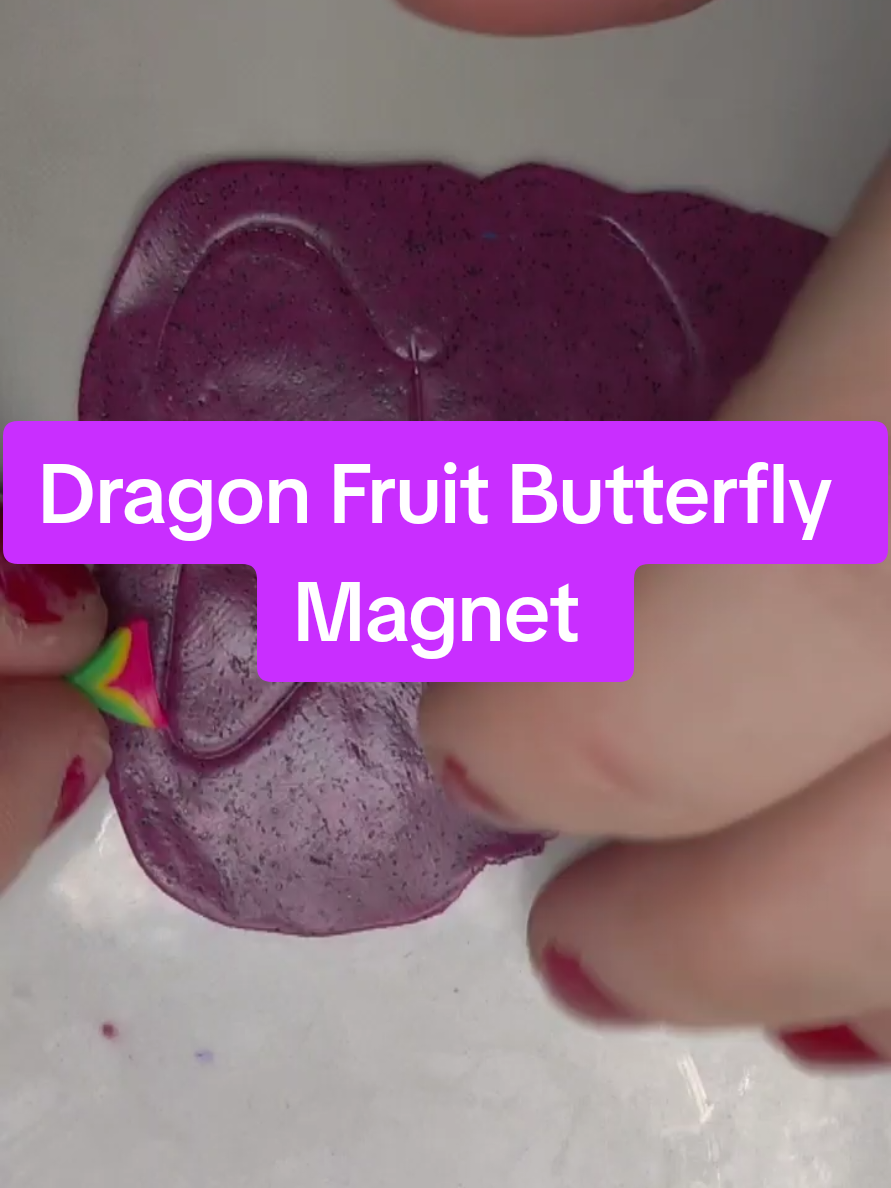 Dragon Fruit Butterfly Magnet #pink #green #yellow #polymerclay #butterfly #magnet #texnclayco #SmallBusiness #etsy 