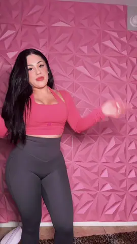 #leggings #tummycontrolleggings #leggingsreview #legging #tiktokshopcreatorpicks 