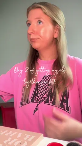Daily reminder to still do your hair and makeup even if it’s just to stay home 🫶🏼🫶🏼 #makeup #grwm #mom #MomsofTikTok #sahm #sahmlife #sahmsoftiktok 