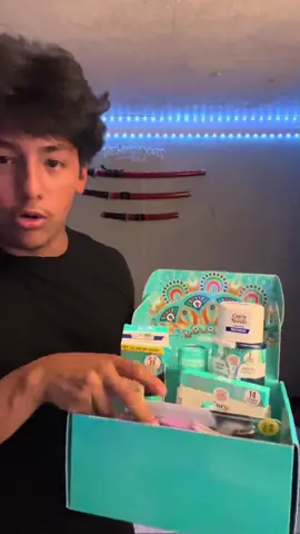 Everyone needs a oil pulling set for whiter and healthy teeth!!#oilpulling #oilpullingbenefits #whiteteeth #teeth #healthyteeth #fyp #creatorsearchinsights #tiktokmademebuyit #tiktokshop 