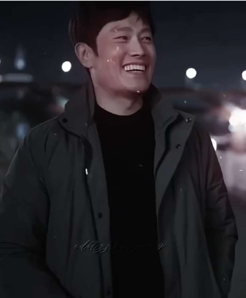 You're worth more than diamond 🙏🏻💕 #leebyunghun #leebyunghunedit #byunghunlee #leebyunghun이병헌 #ourblues #dongseok #dongseokedit #ourbluesedit #kdrama #trend #trending #creatorsearchinsight #Love #001 #squidgame #squidgame3 #frontman #inho #youngil #fy #fyp #videostar #blowup 