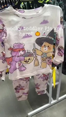 Umm okay Walmart pop off then!! Get them before they sell out 👻  🔗 in storie & bI0  #mom #MomsofTikTok #toddlersoftiktok #toddlermom #halloween #halloweenlook #halloweenpjs #walmart #modernmoments #walmartfinds #walmartpartner #walmarthaul 