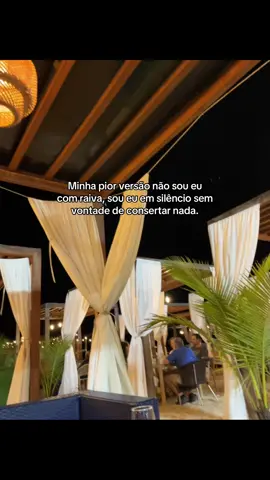 Uma pessoa calada é uma pessoa perigosa #fy #pravoce #explore #viral #viralvideo #vaipraforyou #foryoupage #viraliza #hej #henriqueejuliano #musica #frase #fyp #status 