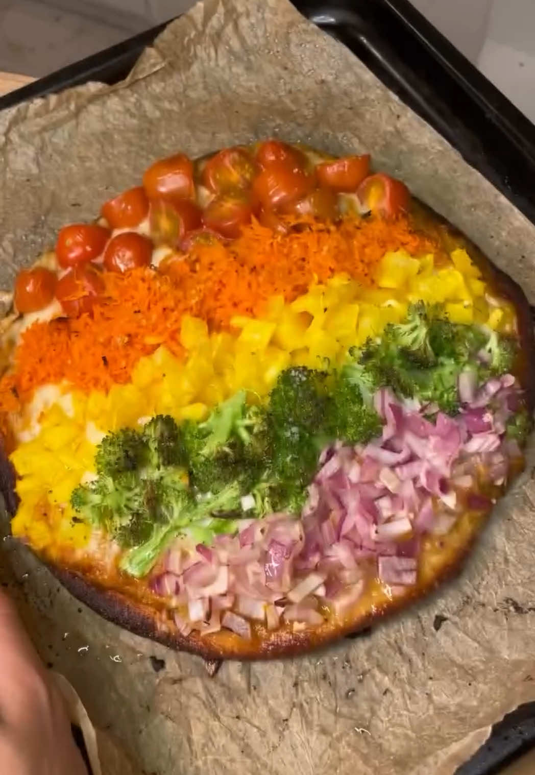 Rainbow veggie flatbread #fyp #cooking #fantasy #tavern 