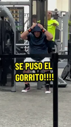 Mis Camisetas con Gorrito y Bolsillo 😁 #compressionshirt #hoodie #gymoutfitideas 