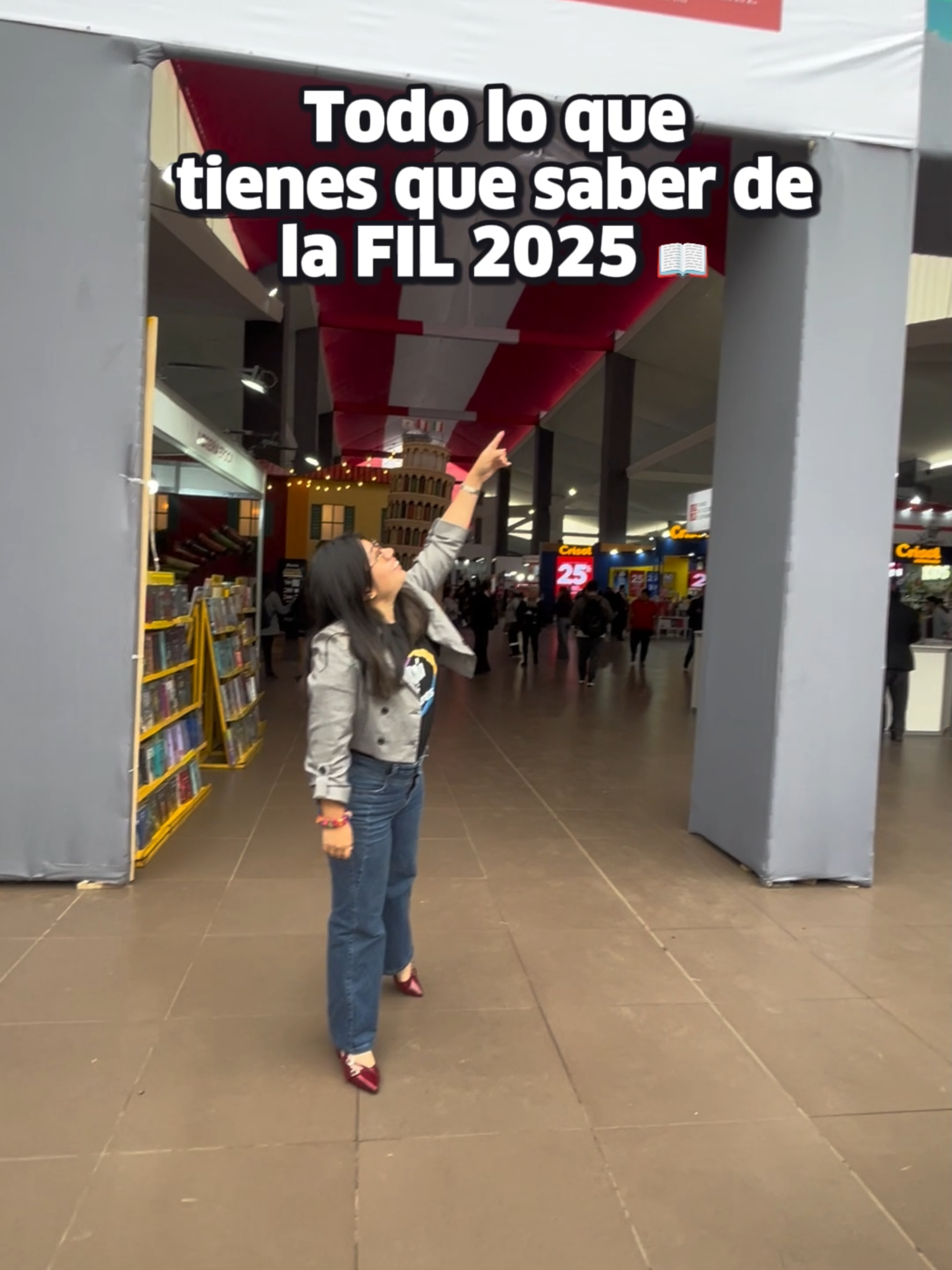 📚 ¡Comenzó la FIL Lima 2025! Si eres amante de los libros, esto te va a encantar: 1️⃣ Libros gratis para vecinos de Jesús María (de lunes a jueves presentando DNI). 2️⃣ 🌀 Sala inmersiva: “El método Vargas Llosa”, una experiencia sensorial para conocer su vida y legado. 3️⃣ 📸 Escenarios instagrameables: Encuentra tu spot ideal entre stands y libros. 4️⃣ 💸 Libros con descuento: Desde solo 10 soles. ¡Imperdible! 5️⃣ 🎤 Conferencias con autores nacionales e internacionales. 6️⃣ 🎶 Estelares: Milena Warthon, Orquesta Zaperoko, AfroPerú y más. Ya lo sabes, la FIL LIMA 2025 te espera con cultura, música y experiencias únicas. ¿ #TeApuntas  ? 📖✨ #YTúQuéPlanes #FIL #libros #FIL2025