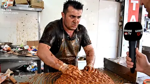 Çırak yetiştirilir😂 #yapayzeka #yap #keşfet #tiktokindia #tiktokviral #mizah #komikvideolar #komedikocak #yemek #asmr #asmrsounds #asmrvideo #online #onlineshopping 