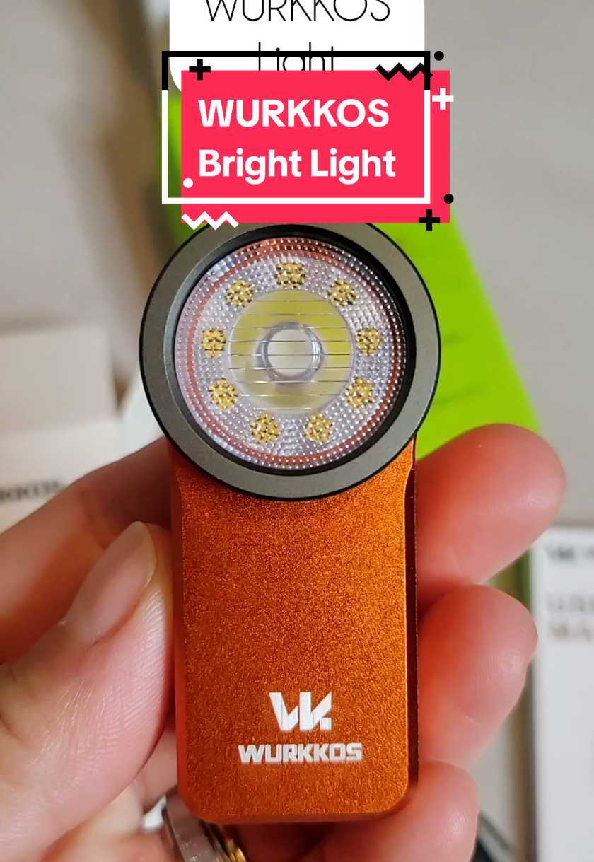 This is very bright and compact. Perfect to take on the go. #flashlight 