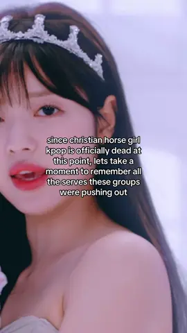 #CHRISTIANKPOP || dont mind how ive used most of these videos multiple times…heh #kpop #kpopfyp #fyp #viral #xyzbca #christianhorsegirlkpop #ohmygirl #april #fromis9 #berrygood #gfriend #apink #wjsn