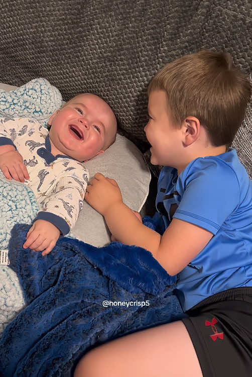 Baby’s laughter heals everything.🥰🥹#tiktok #funny #baby #foryou #lol #laughter #cure 