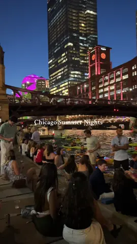 You only get so many summer nights in Chicago. Make the most of them #chicago #summertimechi #chicagosummer 