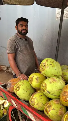Coconut Cutting Skills  🥥 #streetfood #foodies #streetfoodindia #indianstreetfood #foodreview #foodtiktok 