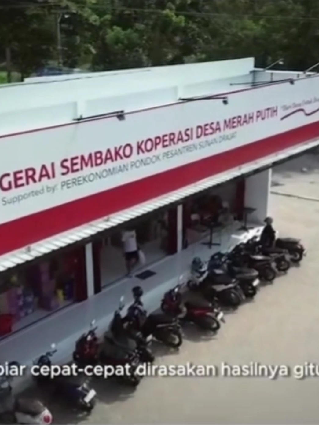 🇮🇩✨ Resmi dibuka! Koperasi Desa Merah Putih 80.000 kini hadir sebagai bukti nyata gotong royong dan kemandirian ekonomi warga! Dari desa, untuk Indonesia. Ayo dukung gerakan ekonomi rakyat! 💪🏼 📍 Peresmian ini bukan sekadar acara, tapi awal perubahan besar! Bersama kita kuat, bersama koperasi kita hebat! 🔥 --- #KoperasiMerahPutih80000   #KoperasiDesaBangkit   #EkonomiGotongRoyong   #DariDesaUntukIndonesia   #GerakanRakyat   #BersamaKoperasi   #AnakMudaCintaKoperasi   #PeresmianKoperasi   #KoperasiZamanNow   #BanggaPunyaKoperasi #tanyamasaji 