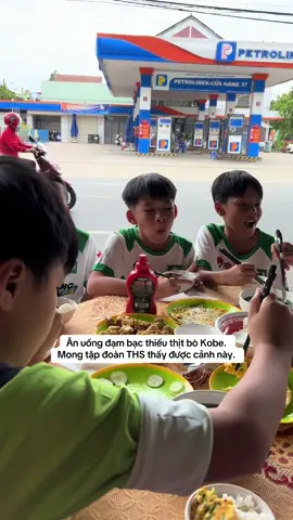 Ăn uống đạm bạc 🏃🏻‍♂️‍➡️⚽️ #xuhuongtiktok #ppdbinhduong #viratiktok #bongda #footballppd #trend #xuhuong2025 #u11toanquoc 