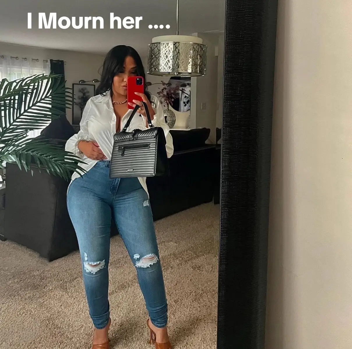 I often find myself reflecting on who I was before and just how much I’ve changed. There are parts of the old me I still mourn—but I’ve also fallen so deeply in love with the version of me that came with motherhood. I used to be so focused on chasing goals that I never paused to truly appreciate my blessings. But now I get it—God knew I needed to slow down and embrace the beauty of life. So He gave me my son… and through him, I finally understand. 🫶🏻 #motherhood 