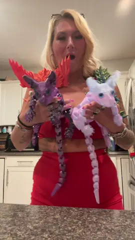 Omg I’m obsessed #dragon #cat #3dprinteddragon #toys #toy #kid #kidsoftiktok #kids 