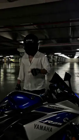 Sende Alışırsın Artık Yalan Yok ‘Z’ #keşfet #yamaha #motor #antalya #önceçıkar #r25 #poizi 
