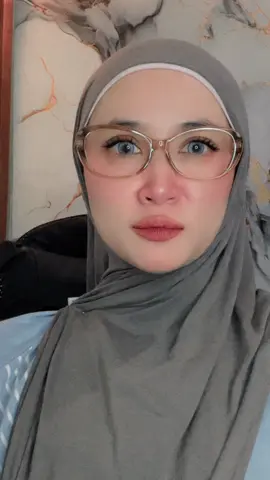 percuma ganteng halahhh