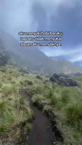karena..... #hobi #mendaki #mendakigunung #pendakigunung #gunung #sumbing #sumbingviabanaran #explore #foryou 