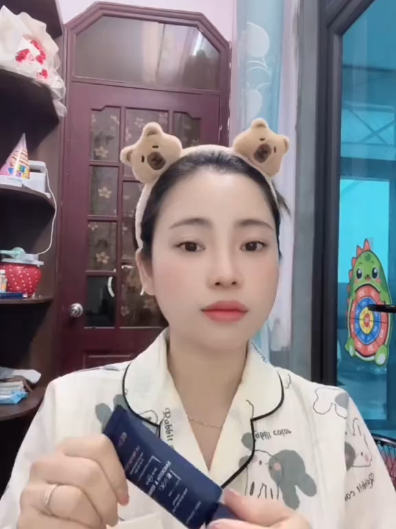 Kem chống nắng bảo vệ da.siêu mê nha mấy bà #kemchongnangnangtone #kemchongnangbeskin #beskin#beskinvietnam