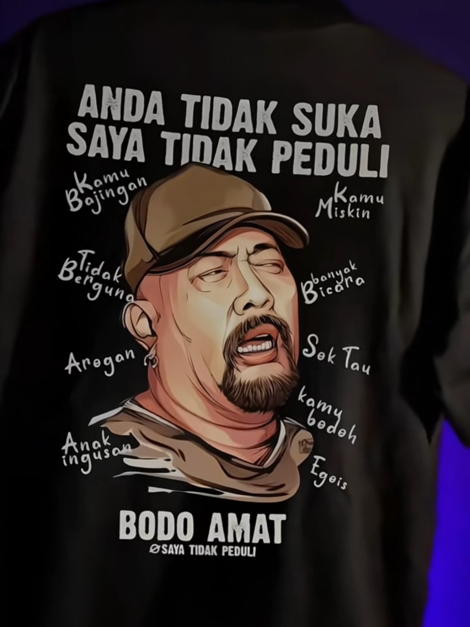 KAOS 220g! 100% Katun Berkualitas Tinggi, (Bahan 220g yang Kokoh, Tidak Tipis dan Tidak Gerah, Nyaman)​MI1017