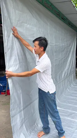 Bạt che mưa che nắng tiện dụng cho bà con, giá đang rẻ #bạt #batpe #batpe #batchemuanang #batche #batphoithoclua #batnhua #xuhuongtiktok #nhacuadoisong #vochongnhaque