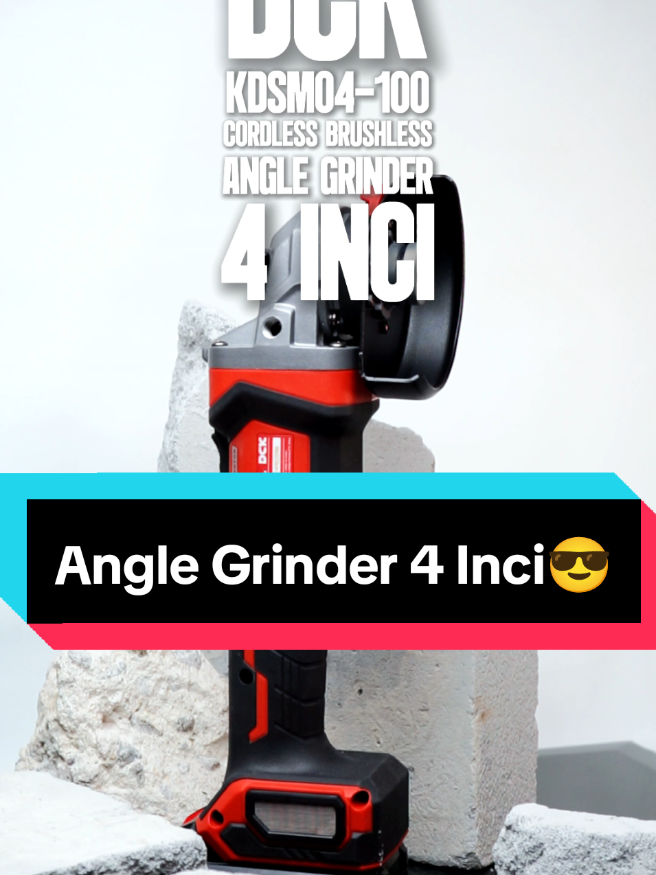 Halo Sahabat DCK Power Tools! Kamu lagi nyari gerinda 4 inci yang sudah Cordless dan Brushless ? 🧐 Cek nihh DCK KDSM04-100 Cordless Brushless Angle Grinder 4″! Dengan baterai 20V, alat ini dapat menghasilkan kecepatan tanpa beban sampai 9.000 RPM 🤩 Beratnya yang hanya 2 kilo-an ini pastinya akan mempermudah kamu saat pemakaian! Alat ini juga sudah memiliki Speed Control dan desainnya sangat slim dan ergonomis ya. Ayokk komen di bawah ceritain pengalaman kalian setelah menggunakan produk² DCK Power Tools👇👇 . . . . . #dckpowertools #powertoolsindonesia #garansi #powertools #perkakas #tangguh