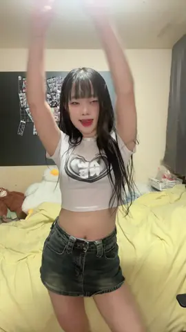 머리도 안말리고 급하게 유행 따라가기... #이안 #이안챌린지 #댄스 #챌린지 #fyp #추천 #추천떠라 