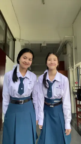 แฮ่ๆ แง่มๆๆๆ โฮกกกกกๆ