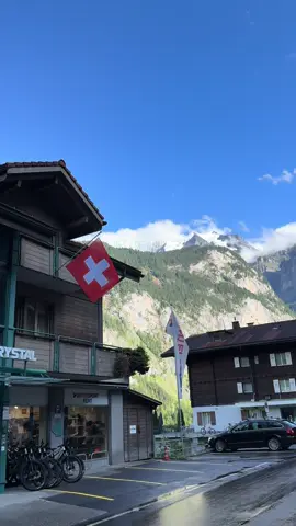 Lauterbrunnen 🏔️🇨🇭                                  #lauterbrunnen #switzerland #🇨🇭 #berge #travelling #Hiking #швейцарія #mountains 