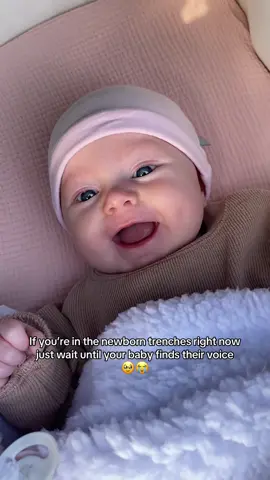 Is there anything cuter? 🥹 #babblingbaby #cutestthingever #newbornmilestones #babyfirsts #firsttimemum #girlmum #babygirl #mummytok #sentimentaltok #justwait