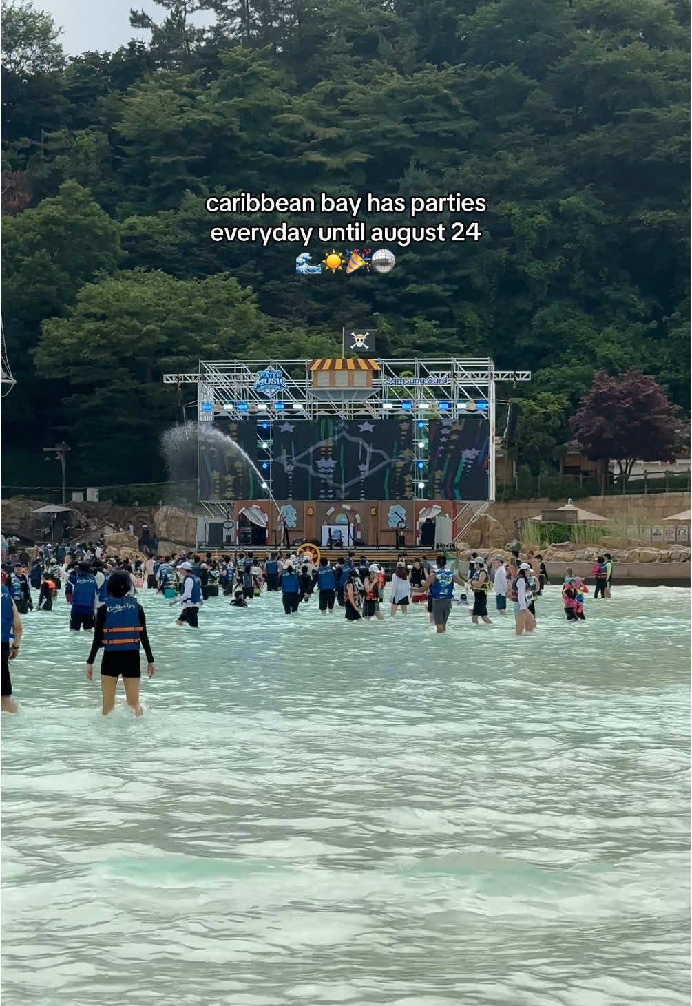 📍caribbean bay, yongin, korea #waterpark #koreatravel