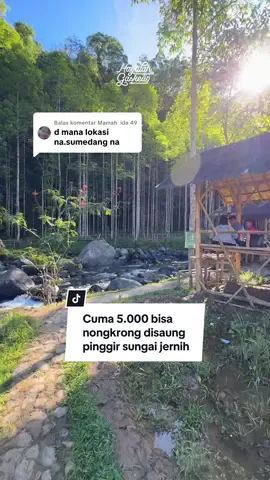 Membalas @Mamah  ida 49  CUMA 5.000 BISA HEALING PINGGIR SUNGAI !! Kalian harus banget cobain kesini guys, asli ini tempat keren banget mana tiketnya murah pisan cuma 5.000 /orang free saung juga. Akses juga aman banget bisa pake maps. Sok Hayulah Gaskeun kesini 😋👍 📍SAUNG SUNGAI CIHONJE #hayualahgaskeun #gaskeun #wisatasumedang #saungsungaicihonje