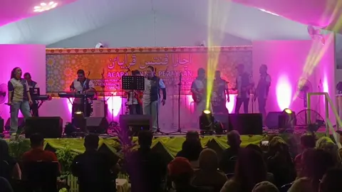 Pengemis Cinta @SHB Brunei 21/7/2025 #seragamhitamband #tudungsajikb #kbtown #hmbirthdayceleberation #perayaanbrunei2025 