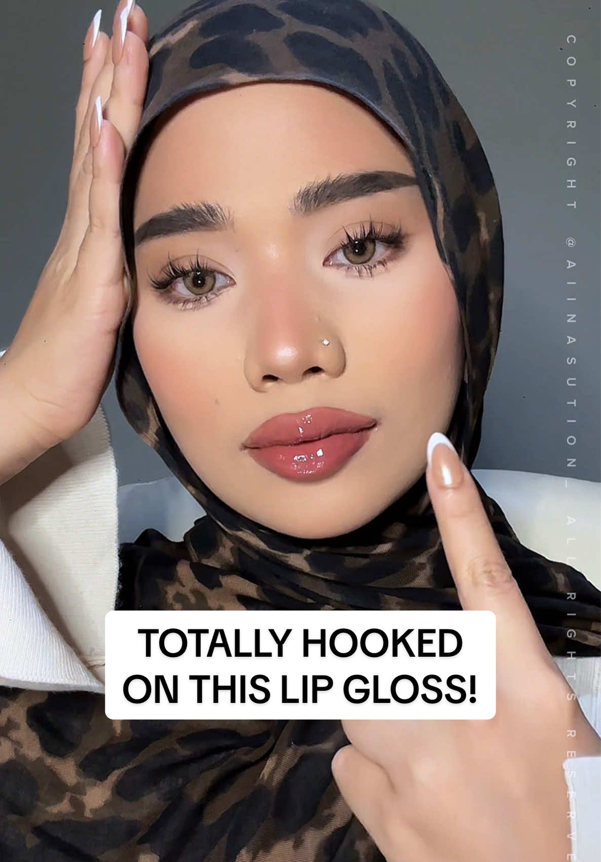 catet guys timephoria lunara frost lip gloss shade “012 dunara” #swatchesnyaaii #swatches #lipgloss #fyp #BeautyTok 