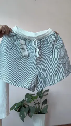 Một cốc trà sữa thui nha #review #viral #xuhuong #fyp #boxy #macdepmoingay #unisex 