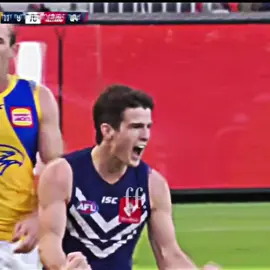 this one took a little while #fyp #freo #freodockers #fremantledockers #andrewbrayshaw #flagmantle #freofc #fremantlefc #flagmantle2022 #flagmantle2025 #edit #brownlow2025 