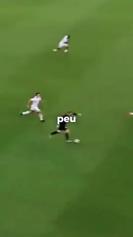 Le tir le plus puissant de l'histoire du football... plus de 210 km / h!#CAPCUT #football #Soccer #trending #viral #top10 #soccertiktok #footballtiktok #foryou #fyp #France #Paris #francefootball #equipedefrance