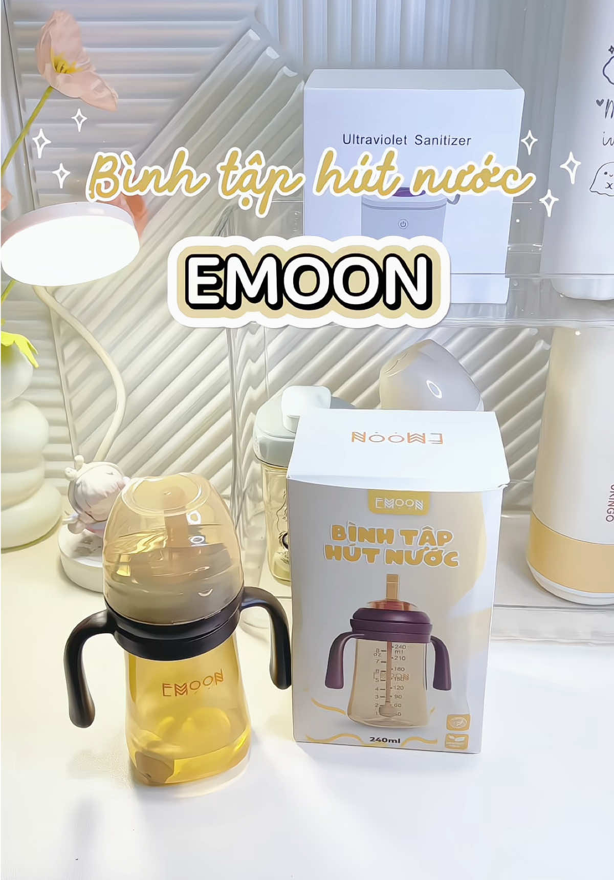 Bước sang giai đoạn ăn dặm cũng là lúc nên bổ sung thêm nước cho con, mấy “măm” tham khảo chiếc bình của nhà Emoon thử nha #emoon #binhtapuongnuocemoon #binhtapuongnuoc #binhtaphutnuoc #binhtapuongnuocchongsac #binhtapuongnuocchobe 