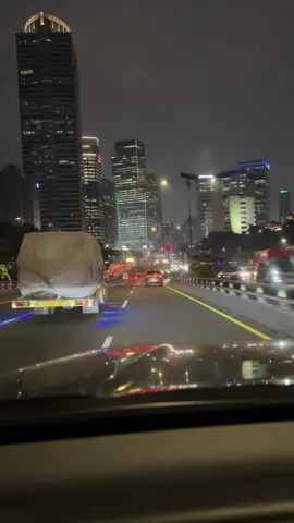 #jakarta #jakartacity #citylights #toljakartatangerang 