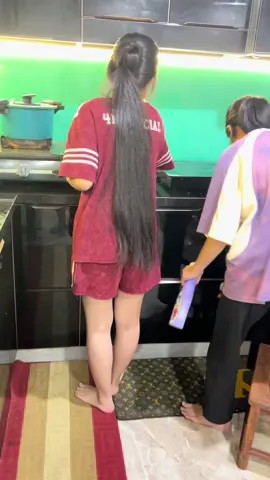 Con ong chăm chỉ #côngchuatocmay #dinhlenh #hoanghang09 #tócxinh #tocdaivietnam #tócxinhmỗingày #hairstyle #hair #xuhuong2024 
