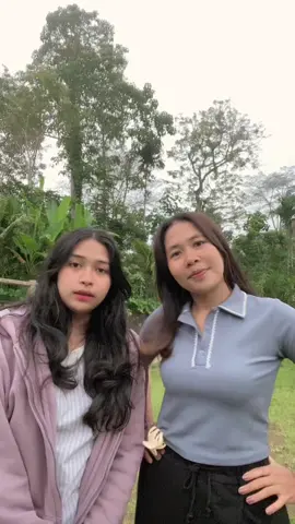 #anakanakbanyakgaya😜😁🫂@Yolin Menge Nua 🌼🦋🤎#nttpride🏝🔥fypシviral #bajawa_flores_ntt 