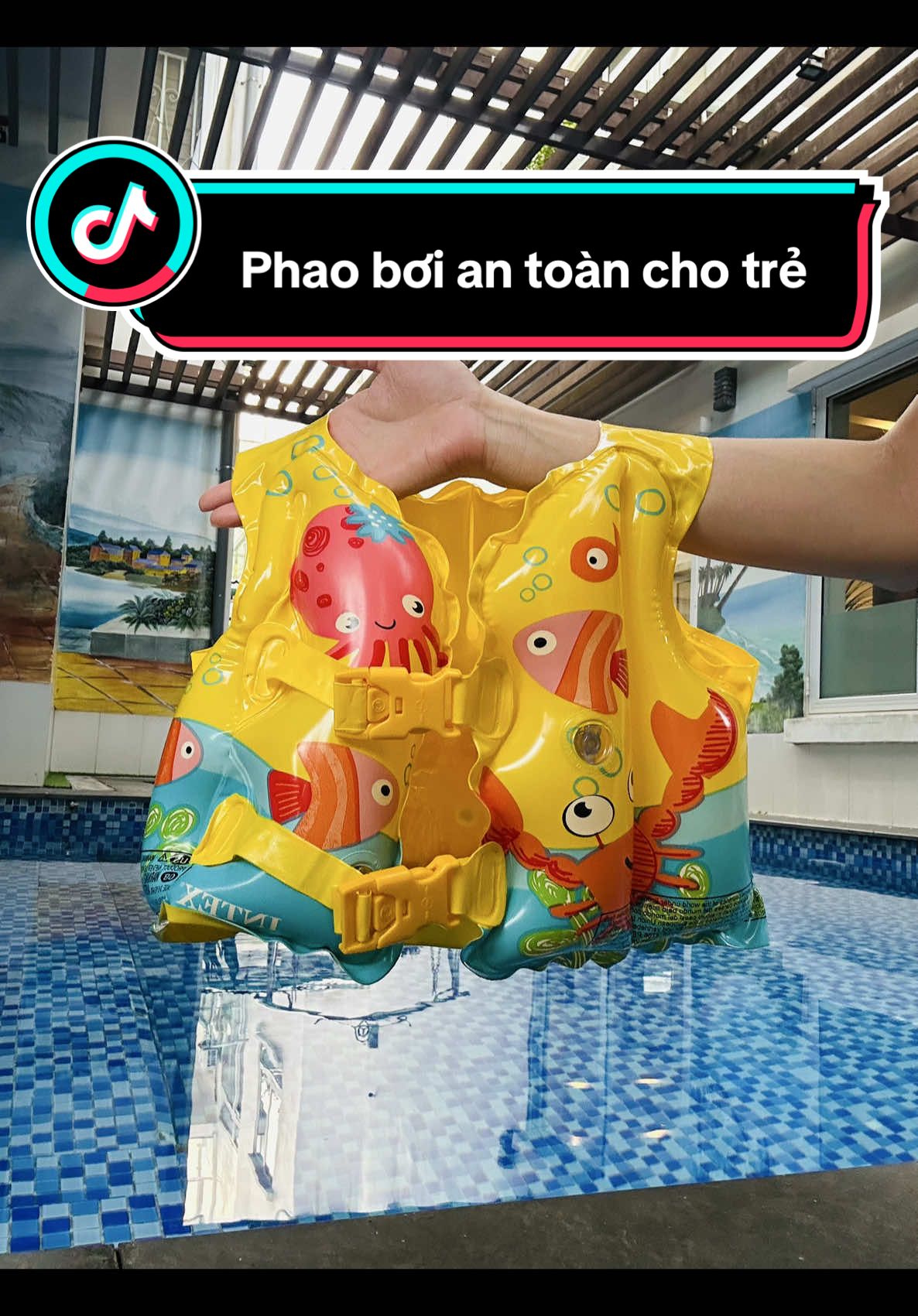 Cho con đi bơi các mẹ đừng quên mang theo phao bơi an toàn cho bé nhé  #phaoboitreem #phaoboi #phaoboiantoan #phaoboichobe #tiktokstrategy #xuhuong #viral 