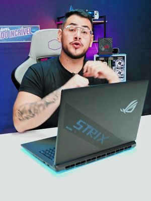 Tudo o que você precisa saber sobre o novo ROG STRIX SCAR 18 com RTX 5090 e tela 240Hz!