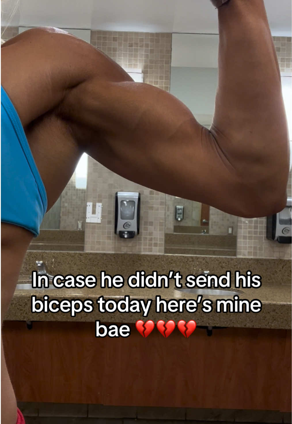I got you baddie 😮‍💨 #biceps #gymgirls #relatable #fyp 