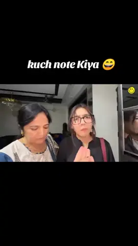Kuch note Kiya 😄🖤👑#vlogs #100k #dailyvlog #tiktok #famous #rajabbutt #youtubers #ukaccount #sistrology💞✌🏻 #followers #ukaccount #foryoupage 