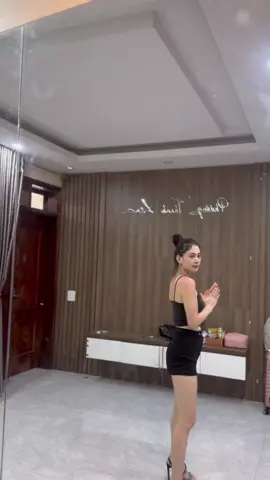 Xin bí quyết chăm da 😭😭😭