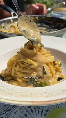 Have you ever tried Vegetarian Carbonara? 🧀🥚 This carbonara is rich and creamy and the courgette gives a more delicate and light flavour compared to the guanciale. This makes this recipe perfect for anyone who is looking for a delicious vegetarian first course and is a great summer version of a carbonara. It’s super easy to make and you only need 5 main ingredients - eggs, pecorino, black pepper, pasta and courgette. To get the perfect creamy consistency and not end up with scrambled eggs, make sure you turn the heat off before adding the egg mix and stir vigorously straight away. The eggs will cook with the residual heat from the pan and the warm pasta.  Here are the ingredients 👇 Or you can find the full written recipe on my website (link in bio) Serves 2 200g linguine (you can also use spaghetti or rigatoni) 2 whole small eggs and 2 small egg yolks Freshly ground black pepper 2 small green courgettes 60g pecorino cheese plus extra for serving (make sure to check if yours is suitable for vegetarians) Extra virgin olive oil Fine sea salt  #carbonara #carbonarapasta #italianfood #recipeshare #comfortfood #courgette #vegetarian #cheese #egg #pasta #pastatiktok #pastalover 