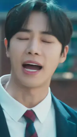 semakin tantrum semakin nambah gantengnya😃#bongsu  #headoverheels #chooyoungwoo 